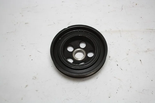 Шкив коленвала CW6W MITSUBISHI OUTLANDER XL CW 2007-2010, OUTLANDER XL CW 2010-2012
