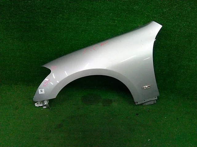 Крыло переднее левое (царапины) Y50 NISSAN FUGA I Y50 2004-2007