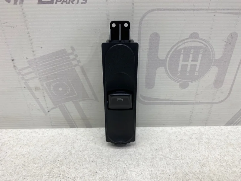Кнопка стеклоподъемника пассажирская дверь Mercedes-benz Vito W639