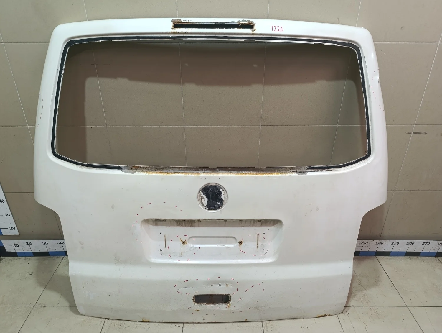 Дверь багажника со стеклом Transporter T5 2003-2015