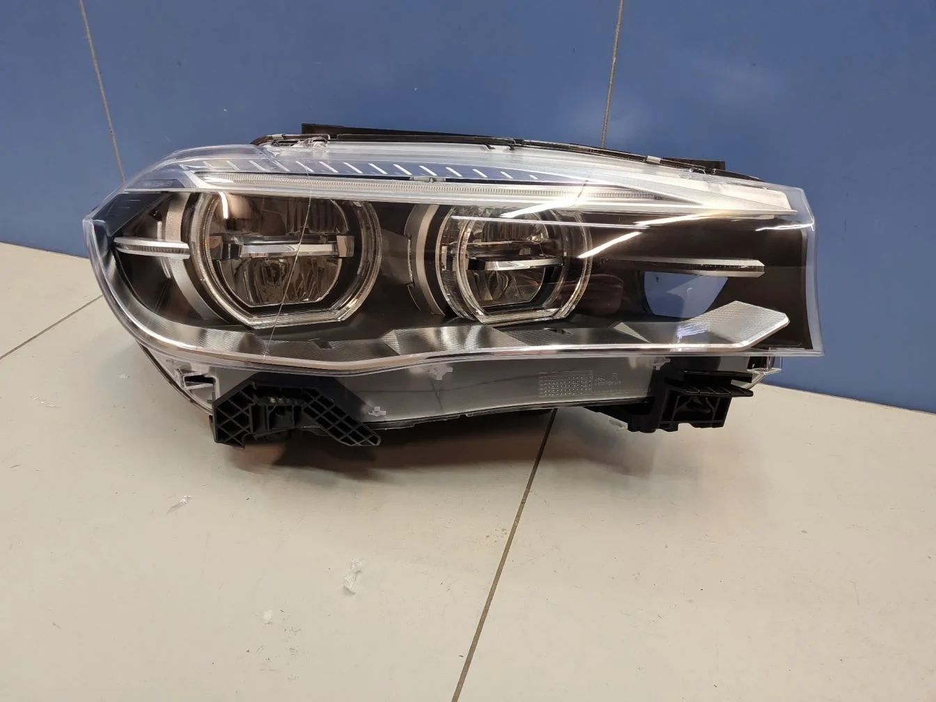 Фара правая для BMW X5 F15 2013-2018
