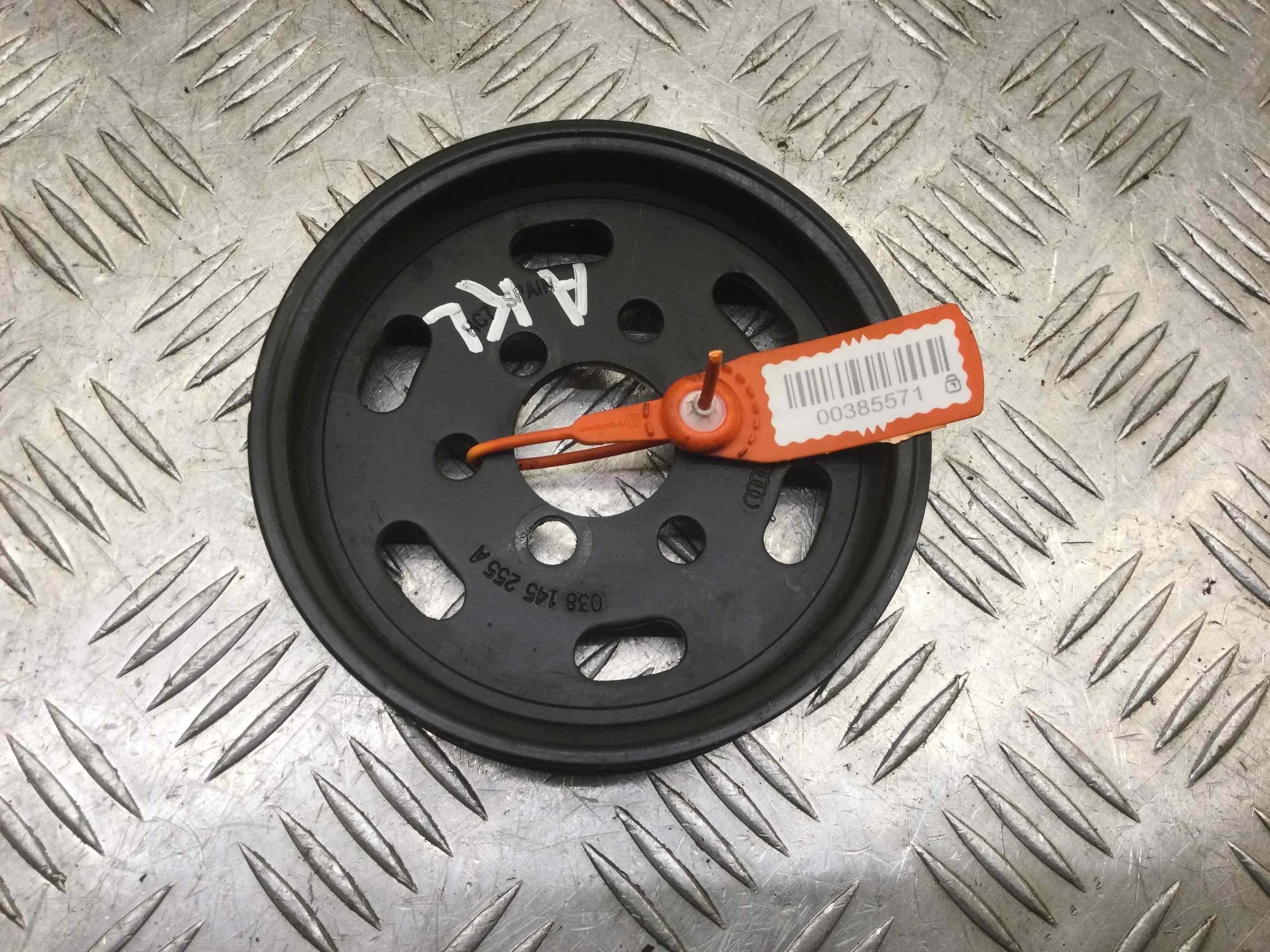 Шкив насоса гидроусилителя Volkswagen Golf 4 поколение (1997-2004) бензин 1.6  Механика Х/б