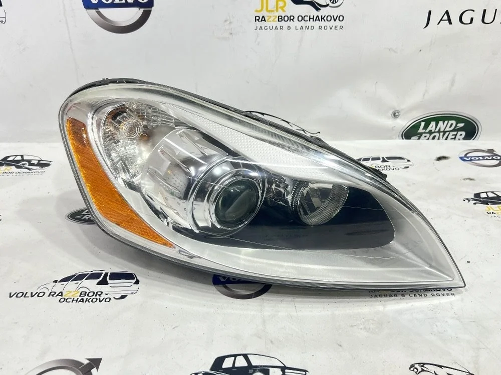 Фара правая ксеноновая Volvo XC60 2008-2013 дорест XC60 I (2008—2013)