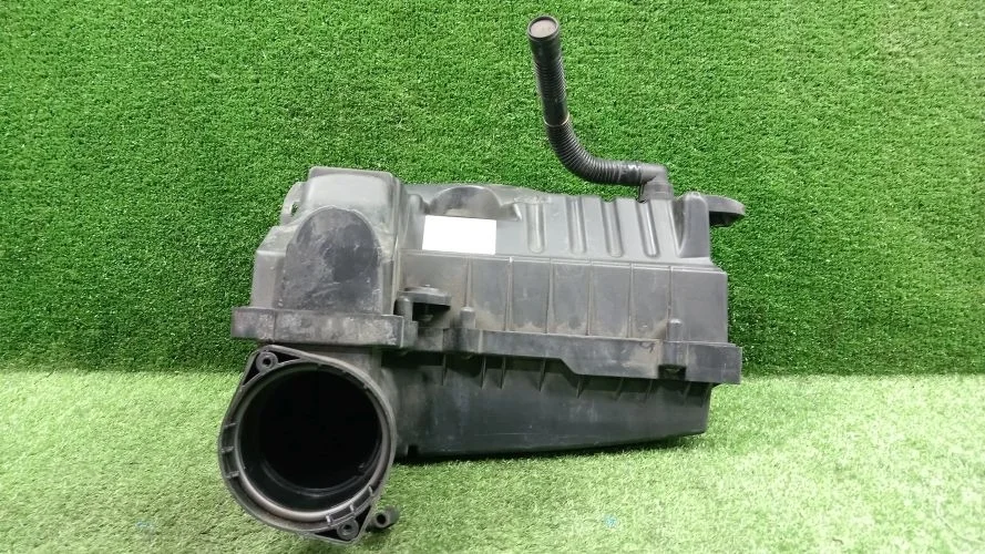 корпус воздушного фильтра Volkswagen CBAB,CFF,CBBB,CFFB 5N1,362,B7,357,JE,A6 Volkswagen Tiguan CBAB,CFF,CBBB,CFFB 5N1,362,B7,357,JE,A6 3C0129607AS