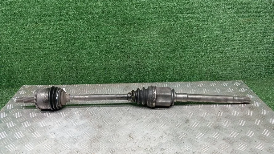 привод Land Rover 306DT L319 Land Rover Discovery 4 306DT L319 TDB500100,5H227A684CA