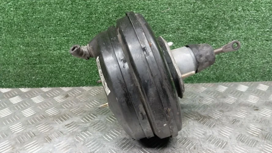 вакуумник тормозной Bmw M54B25 E39 Bmw 5-Series M54B25 E39 34331165541