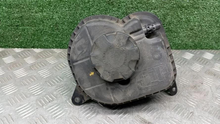 бачок расширительный Bmw 306D3,N52B30AF,N63B44A,N57D30A E71,E70,E72 Bmw X6,X5 306D3,N52B30AF,N63B44A,N57D30A E71,E70,E72 17138621092,17137647290,13177552546