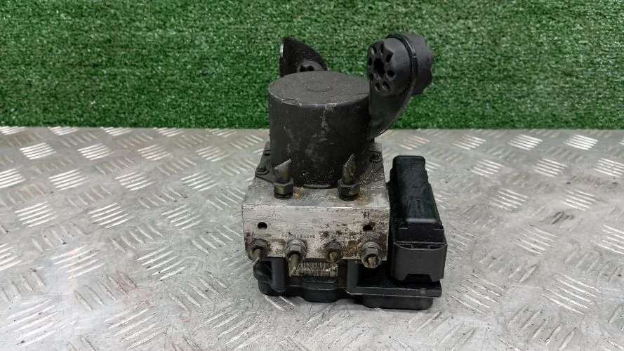 блок abs Bmw N52B25,M54B30,306S3 E83,E53 Bmw X3,X5 N52B25,M54B30,306S3 E83,E53 34516762059,34516773013,34516768686