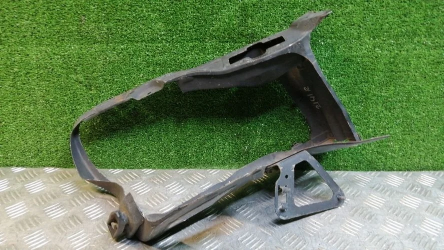 кронштейн фары Mercedes-Benz 113960 W220 Mercedes-Benz S-Class 113960 W220 A2206200272,A2206200672