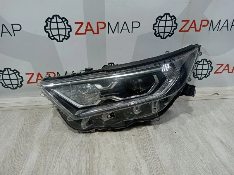 Фара передняя левая Toyota Rav 4 XA50