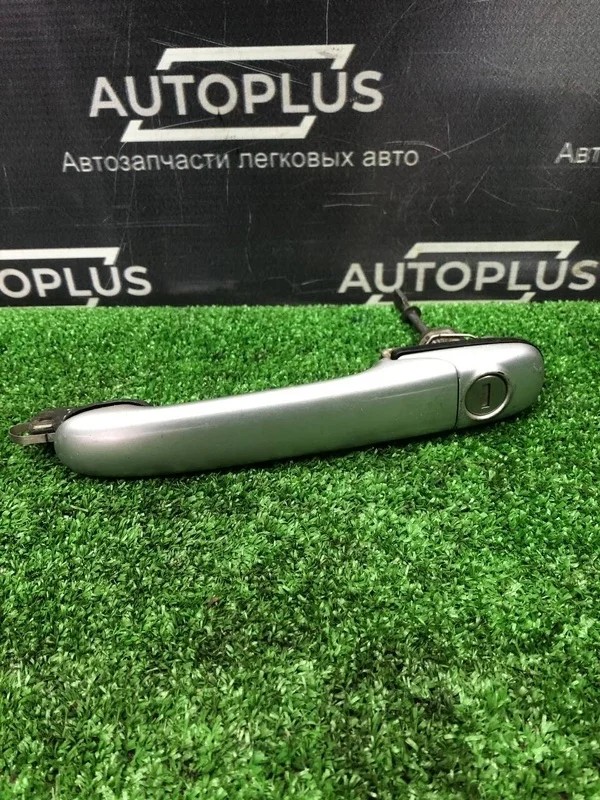 Наружная ручка двери Seat Cordoba 2005 3B0837207F СЕДАН 1.4 AUD, передняя левая