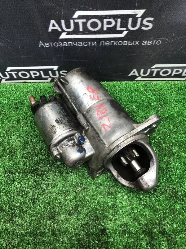 Стартер Opel Astra H 2012 55556092 СЕДАН Z18XER