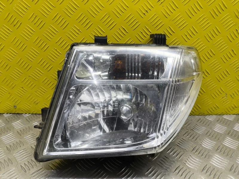Фара левая Nissan Pathfinder (R51M) 2004-2013 2008