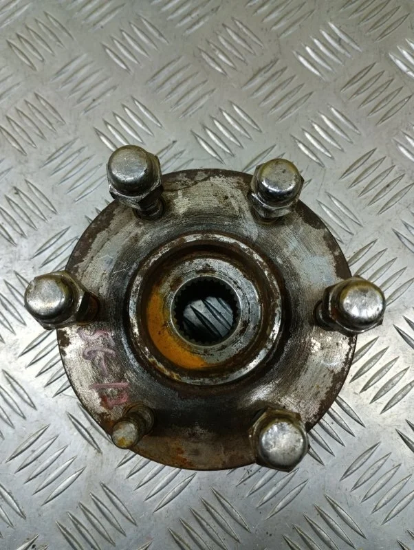 Ступица передняя Nissan Navara (D40) 2004-2015 2007