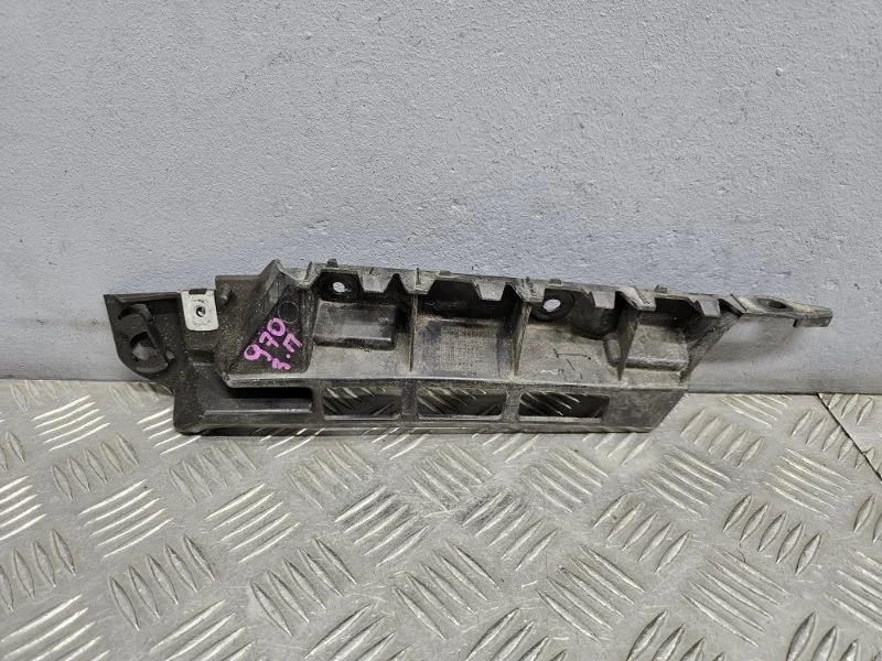 Крепление бампера Porsche Panamera 970