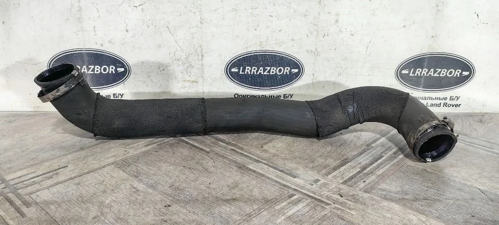 Патрубок интеркулера правый DISCOVERY 3 L319 2.7