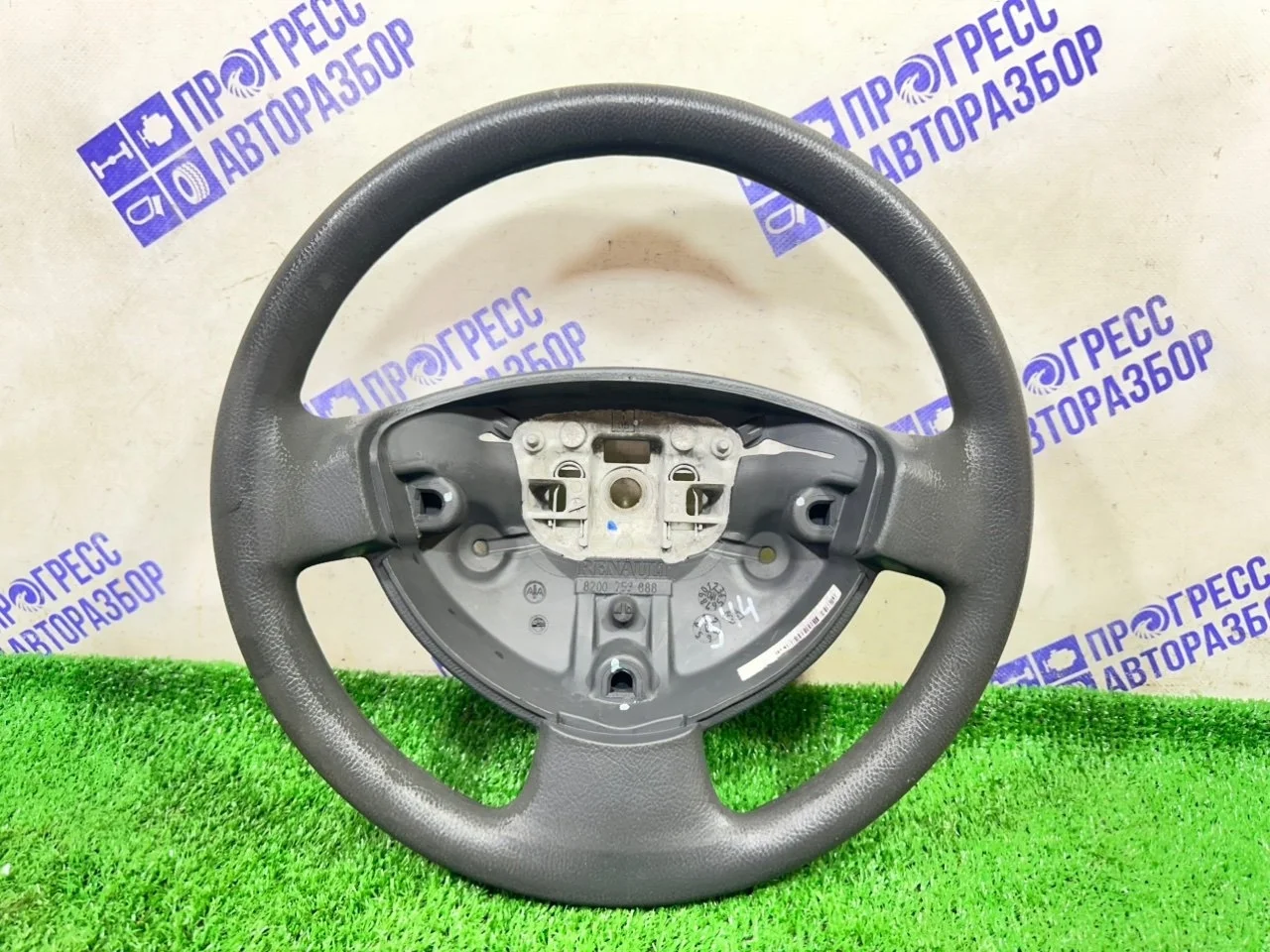 Руль Renault Logan 2010 8200759888 СЕДАН 1.6 K4MF710