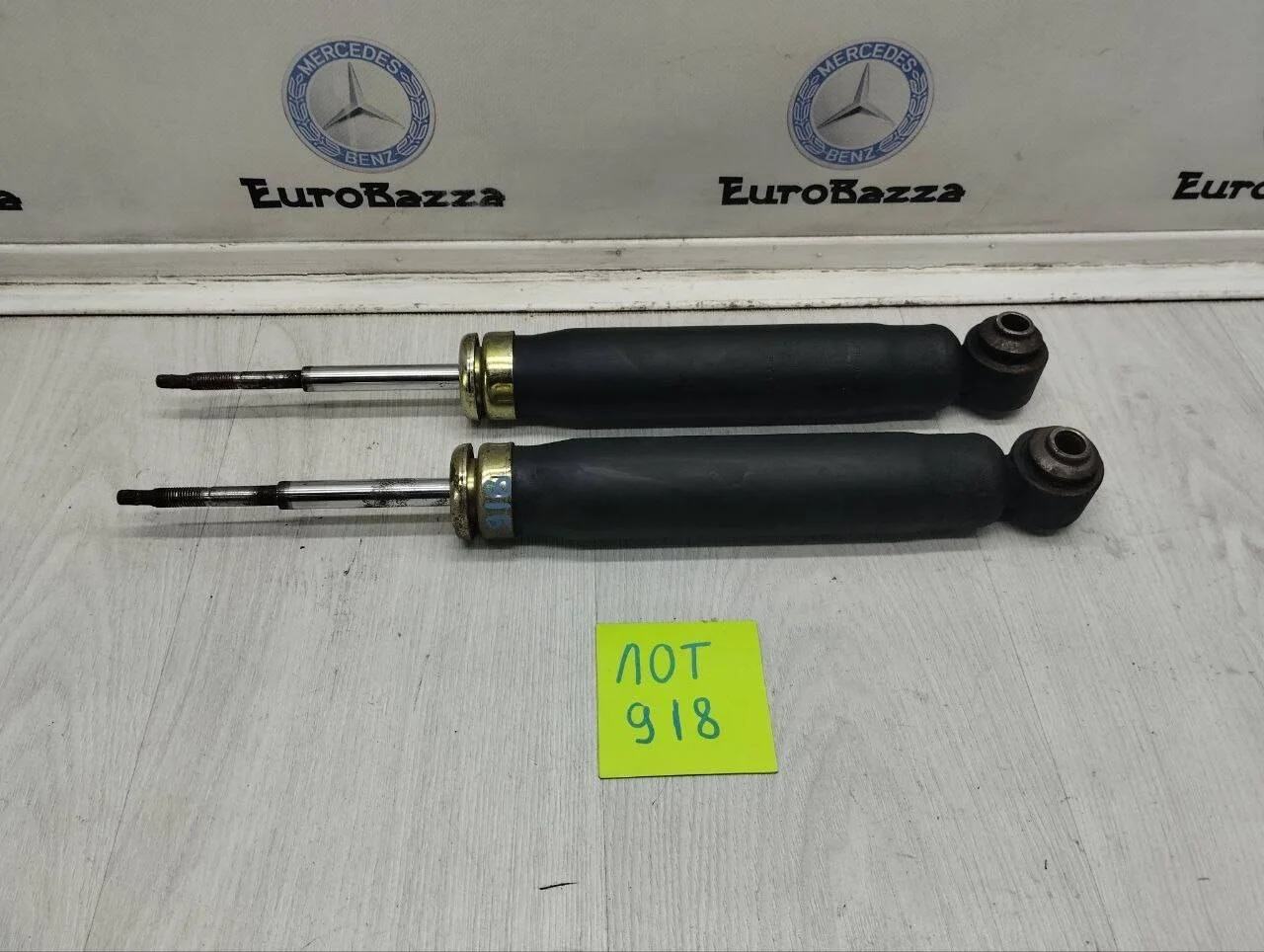 Амортизатор передний Mercedes W163