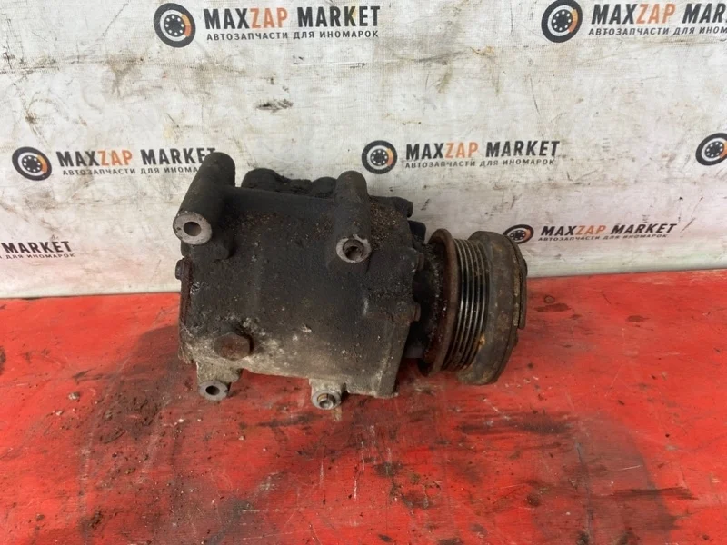 Компрессор кондиционера Ford Focus 1 2000 1779107 1.8