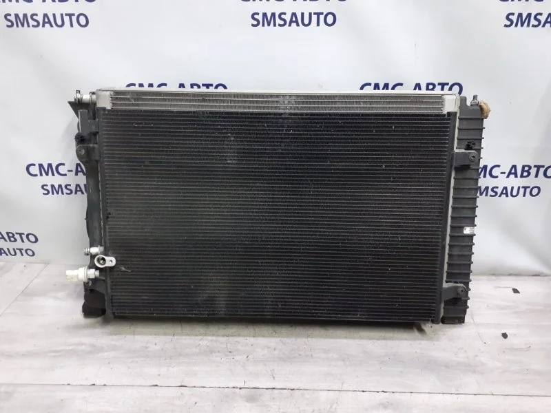 Кассета радиаторов Audi A6 4F0121251AF C6 3.0 CAJA, передняя