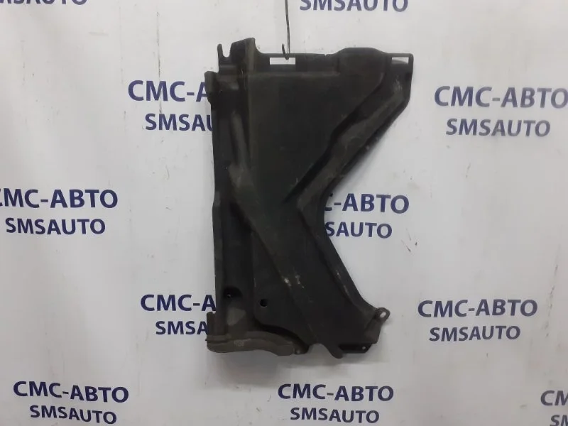 Защита днища Audi A6 4G0825216A C7 2.0T CDN, задняя правая