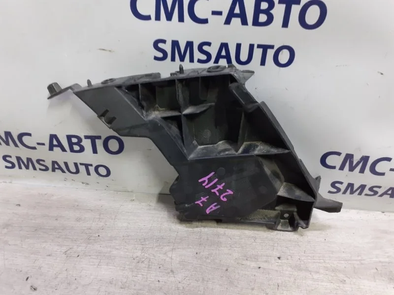 Кронштейн бампера Audi A7 4G8807284C C7 2.0T CYPA, передний правый