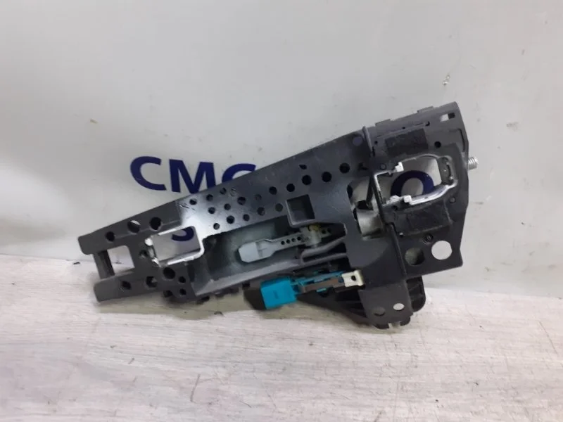 Кронштейн ручки двери Audi A7 4H0837885 C7 2.0T CYPA, левый