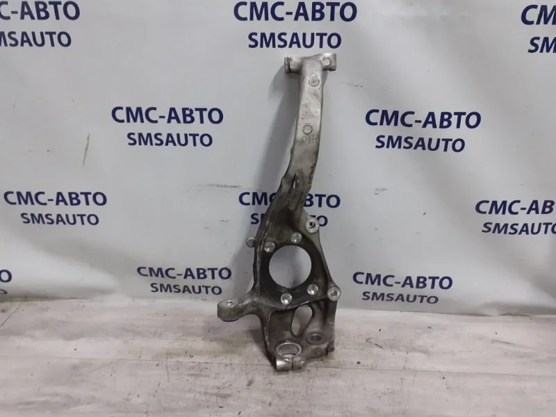 Кулак поворотный Audi A6 4G0407254A C7 2.0T CDN, передний правый
