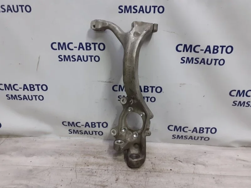 Кулак поворотный Audi A6 4F0407253G C6 3.0 CAJA, передний левый