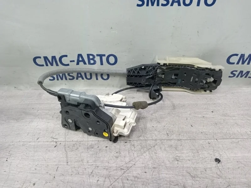 Замок двери Porsche Cayenne 8K0839015 958 4.8. 4852, задний левый