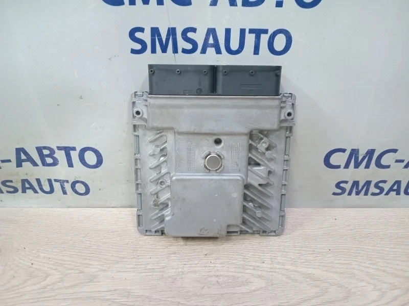 Блок управления ДВС Audi Q5 8R2907115 8R 2.0T CNC