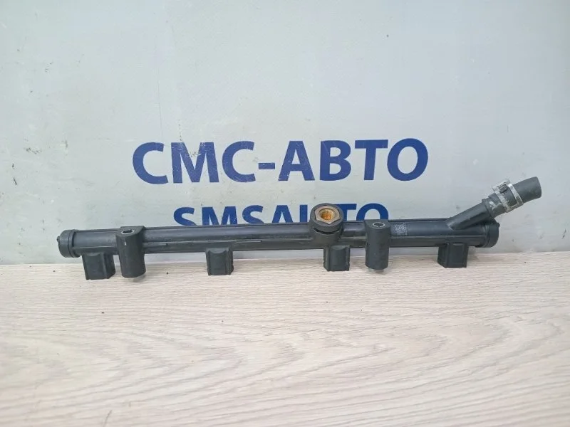 Рейка топливная ( рампа ) Audi Q5 06K133681A 8R 2.0T CNC