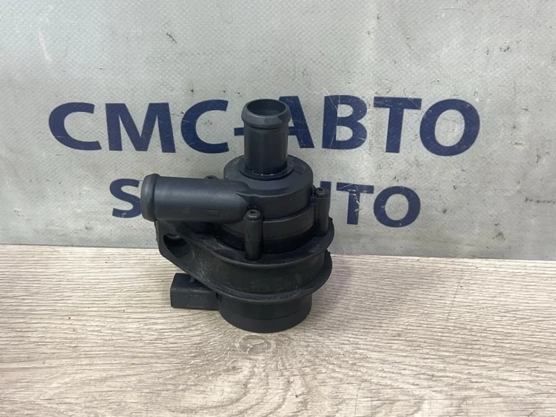 Насос охлаждения электрический Audi Q5 1K0965561G 8R 3.2 CAL