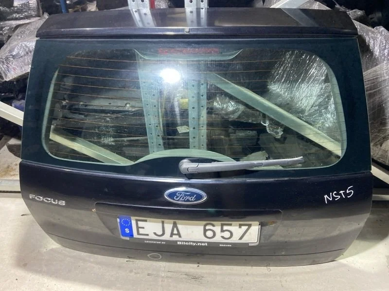 Крышка багажника Ford Focus 2 (08-11) УНИВЕРСАЛ