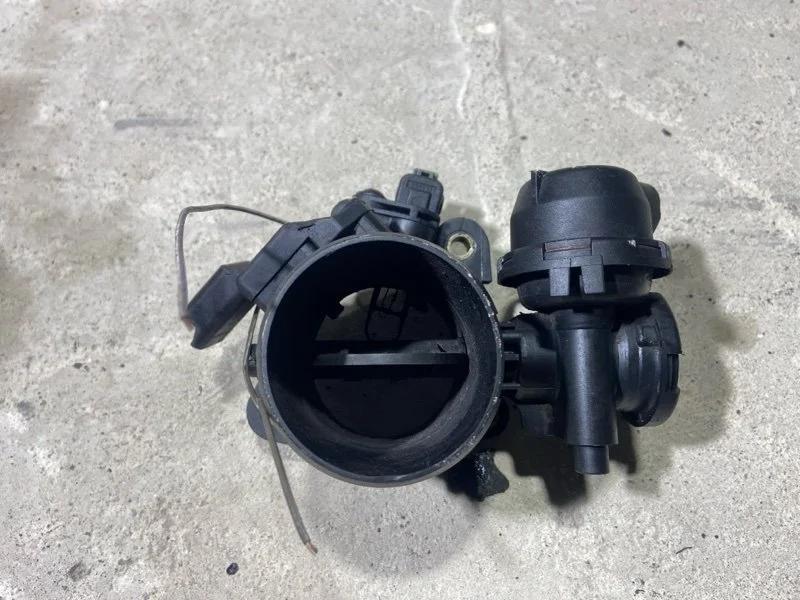 Дроссельная заслонка Ford S-Max (06-15) SAV 2.0L