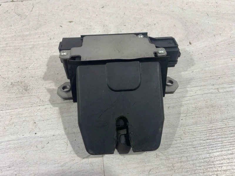 Замок багажника Ford Focus 2 (04-08) СЕДАН 1.6L