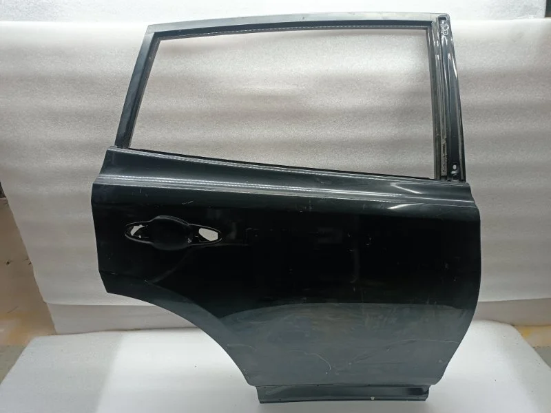 Дверь Toyota RAV4 2012-2019 ZSA44