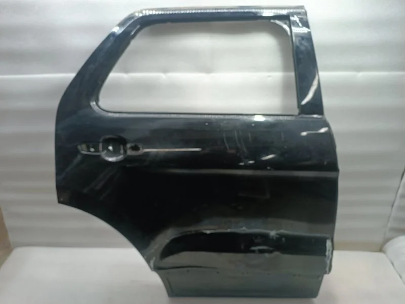 Дверь Ford Explorer 2011-2019 U502