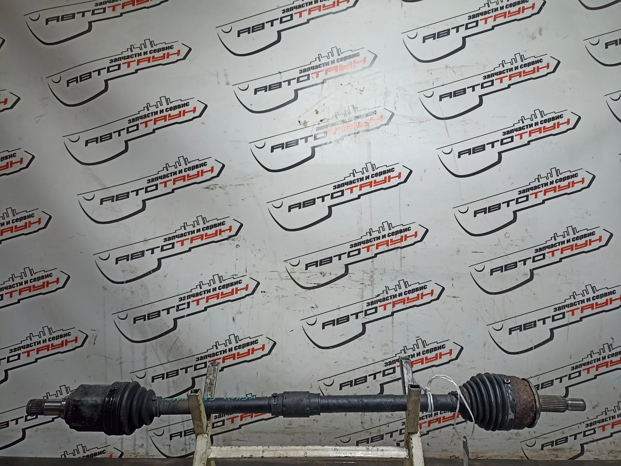 ПРИВОД MITSUBISHI 4G69 GRANDIS NA4W ПЕРЕДНИЙ ПРАВЫЙ ДЛИННЫЙ АТМ 2WD MR580450 KE464