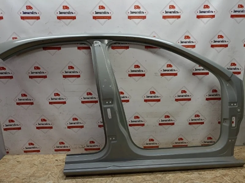 Боковина правая Skoda Rapid 2012-нв 60U809606