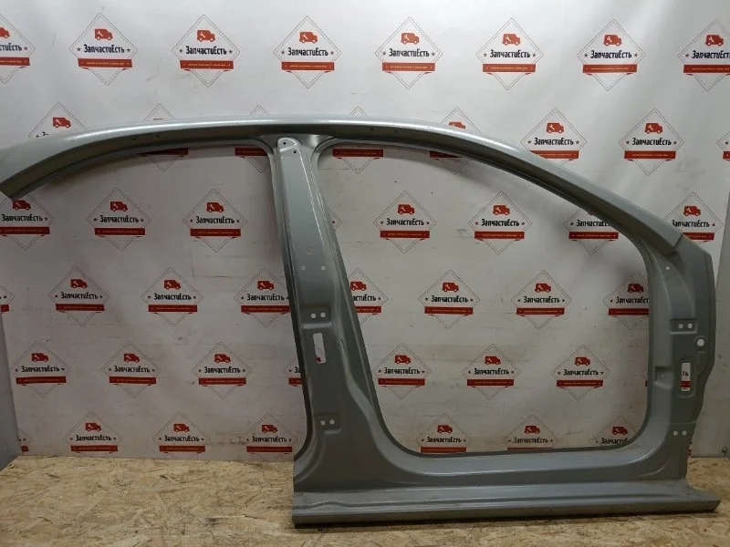 Боковина правая Skoda Rapid 2012-нв 60U809606