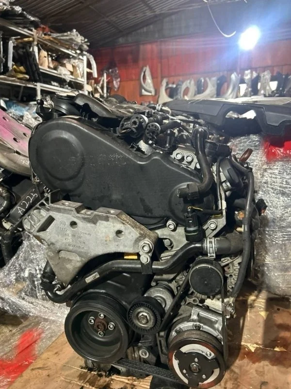 Двигатель с навесным Volkswagen Passat 2008 3C2