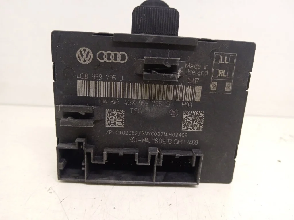 Блок управления дверьми Audi S6 2013 C7/4G