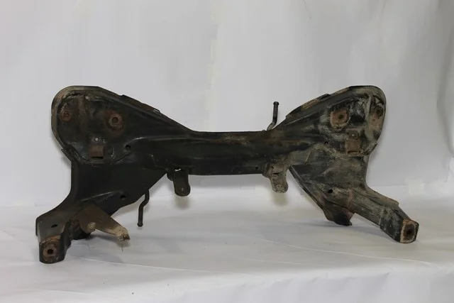 Балка передняя DA2A MITSUBISHI CARISMA DA 1995-1998, CARISMA DA 1999-2003