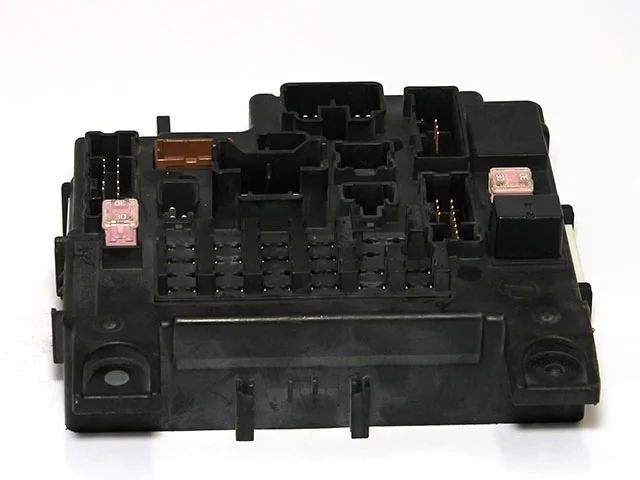 Блок предохранителей CY4A MITSUBISHI OUTLANDER XL CW 2007-2010, OUTLANDER XL CW 2010-2012, LANCER X CY 2007-2010, LANCER X CY 2010-2014