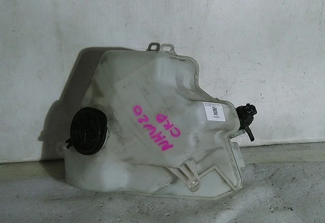 Бачок омывателя NHW20 TOYOTA PRIUS XW20 2003-2005, PRIUS XW20 2005-2009, PRIUS XW20 2009-2011