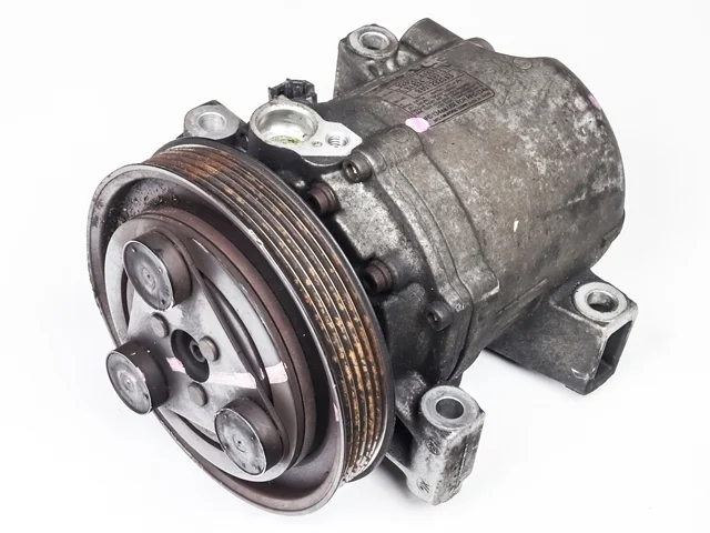Компрессор кондиционера (дефект шкива) P11 NISSAN PRIMERA II P11 2000-2002, PRIMERA CAMINO P11 1995-2000