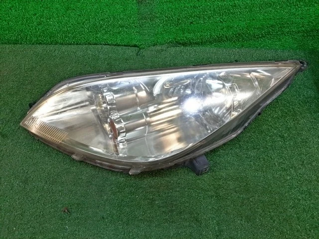 Фара левая Z25A MITSUBISHI COLT VI Z20 / Z30 2002-2008, COLT VI Z20 / Z30 2008-2012