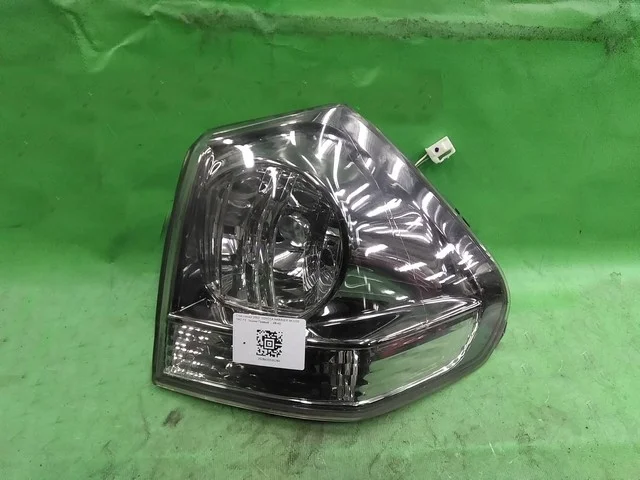 Фонарь задний правый внешний MCU30 TOYOTA HARRIER XU30 2003-2013, LEXUS RX II 300/330/350/400H XU30 2003-2006, RX II 300/330/350/400H XU30 2006-2009