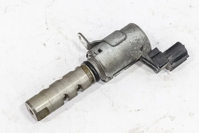 Клапан регулировки фаз газораспределения CW5W MITSUBISHI OUTLANDER XL CW 2007-2010, OUTLANDER XL CW 2010-2012